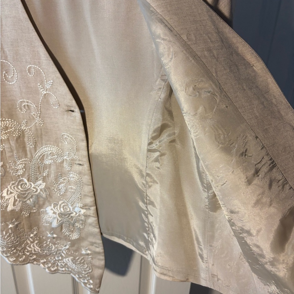 NWT Together Beige Linen Blend Top - Picture 7 of 8